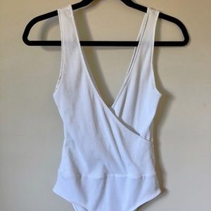 ZARA White Ribbed Sleeveless Bodysuit